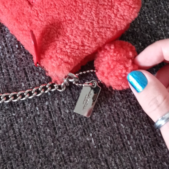 🆕 🏵RARE Coach🏵 - Shearling Nolita w/Pom Pom - Picture 6 of 14